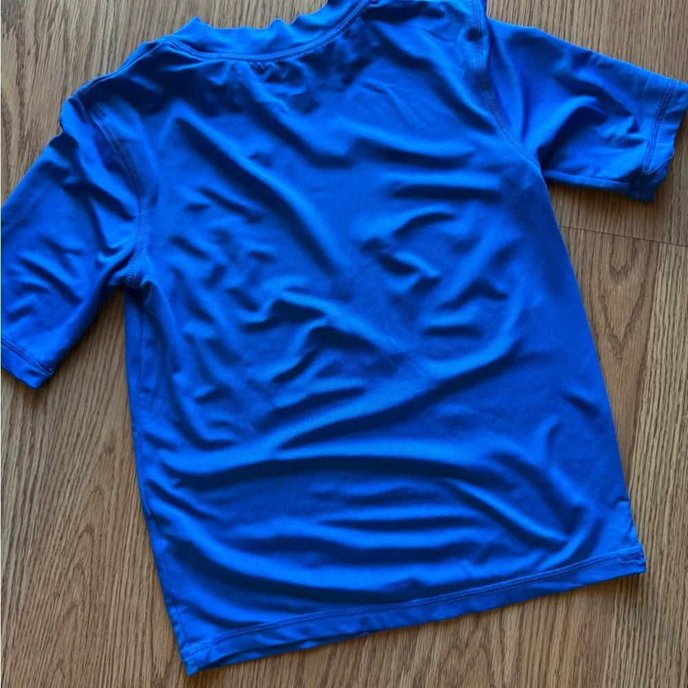 🦈 Cat & Jack Royal Blue Shark Rash Guard Swim Top S (6/7)